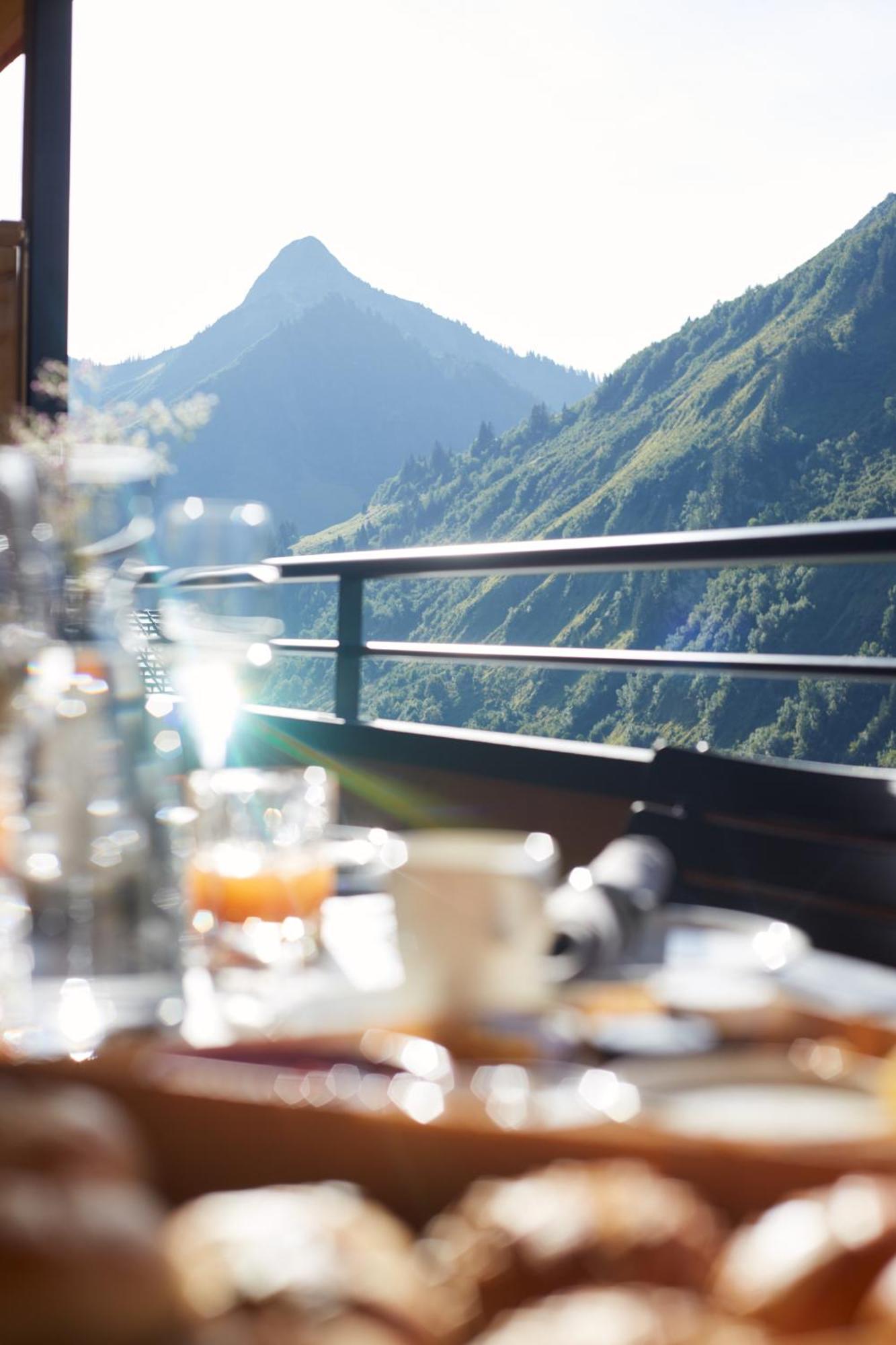 Appartamento Alpenstolz Damuels Haus 1 - Stilvoll Urlauben In Den Bergen Esterno foto