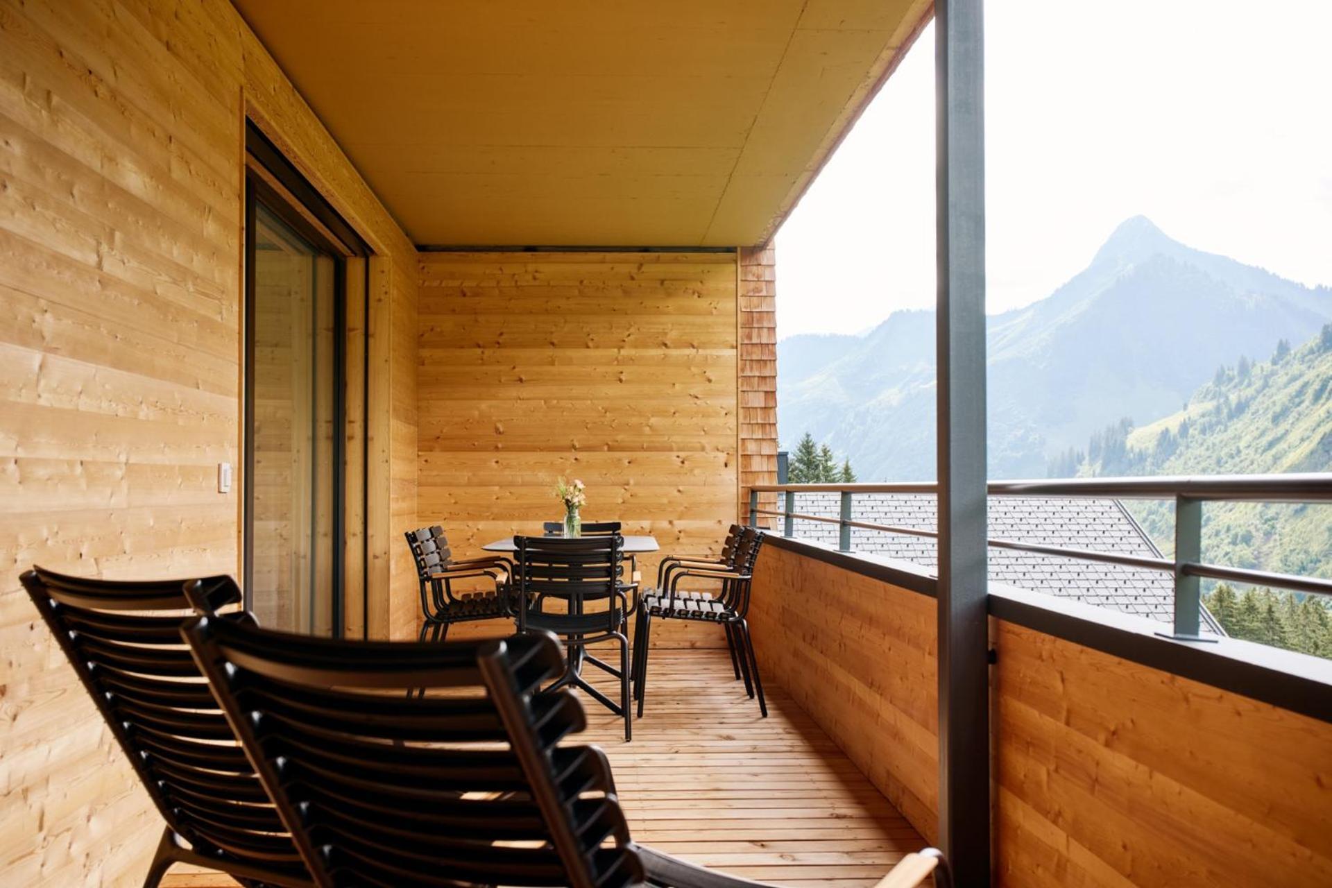 Appartamento Alpenstolz Damuels Haus 1 - Stilvoll Urlauben In Den Bergen Esterno foto
