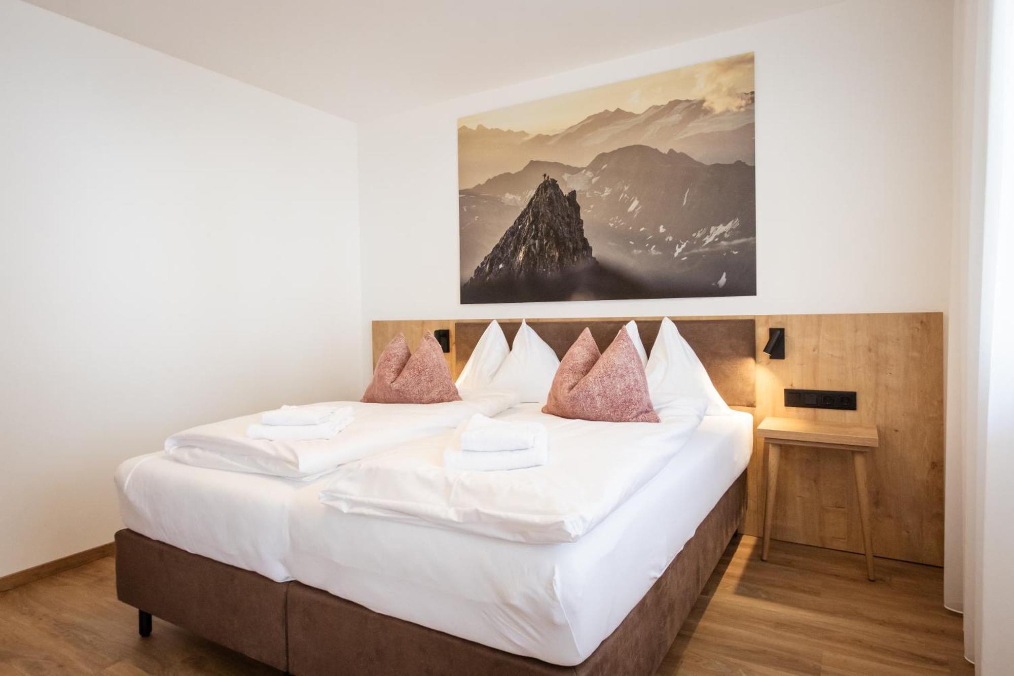 Appartamento Alpenstolz Damuels Haus 1 - Stilvoll Urlauben In Den Bergen Esterno foto